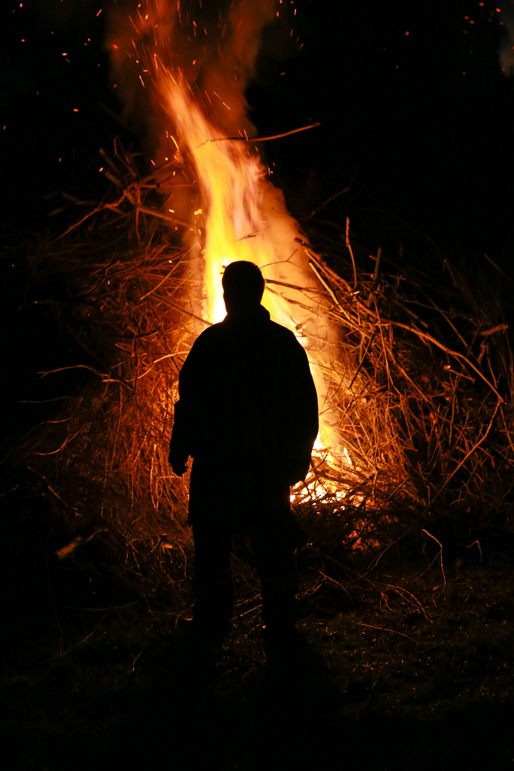 Feuerwehrmann in Flammen